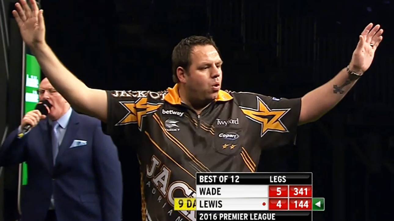 Lewis wirft ersten Neun-Darter