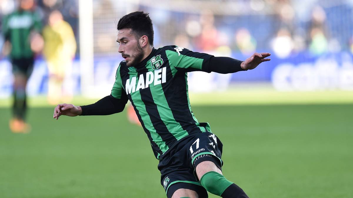 Über München, Parma und Sassuolo nach Villarreal. Der Deutsch-Italiener ist erst 24, hat aber schon eine aufregende Laufbahn hinter sich. Einst war er nicht gut genug für den FC Bayern, jetzt will der Linksaußen die Primera Division aufmischen