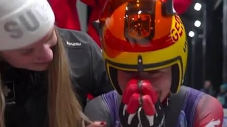 Julia Taubitz ist kaum zu stoppen. Beim Rodeln sorgt die 29-Jährige im Einsitzer für die dritte Goldmedaille des deutschen Teams. Danach bricht spürbar viel aus ihr heraus.