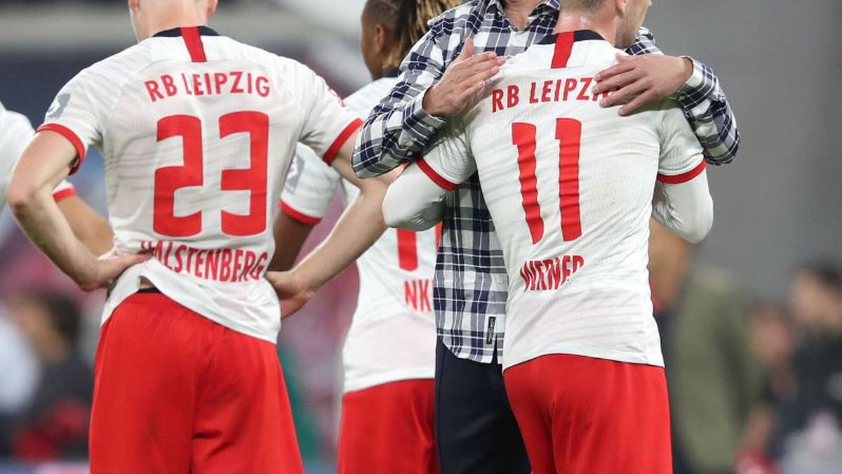 Ein zu großer Rucksack? Nicht wirklich! Aktuell ist Leipzig ungeschlagener Tabellenführer, gegen Bayern gelang ein Remis. RB ist dank Nagelsmann Titelkandidat - SPORT1-Note: 1