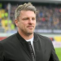 Trainer Lukas Kwasniok bleibt dem SC Paderborn erhalten.