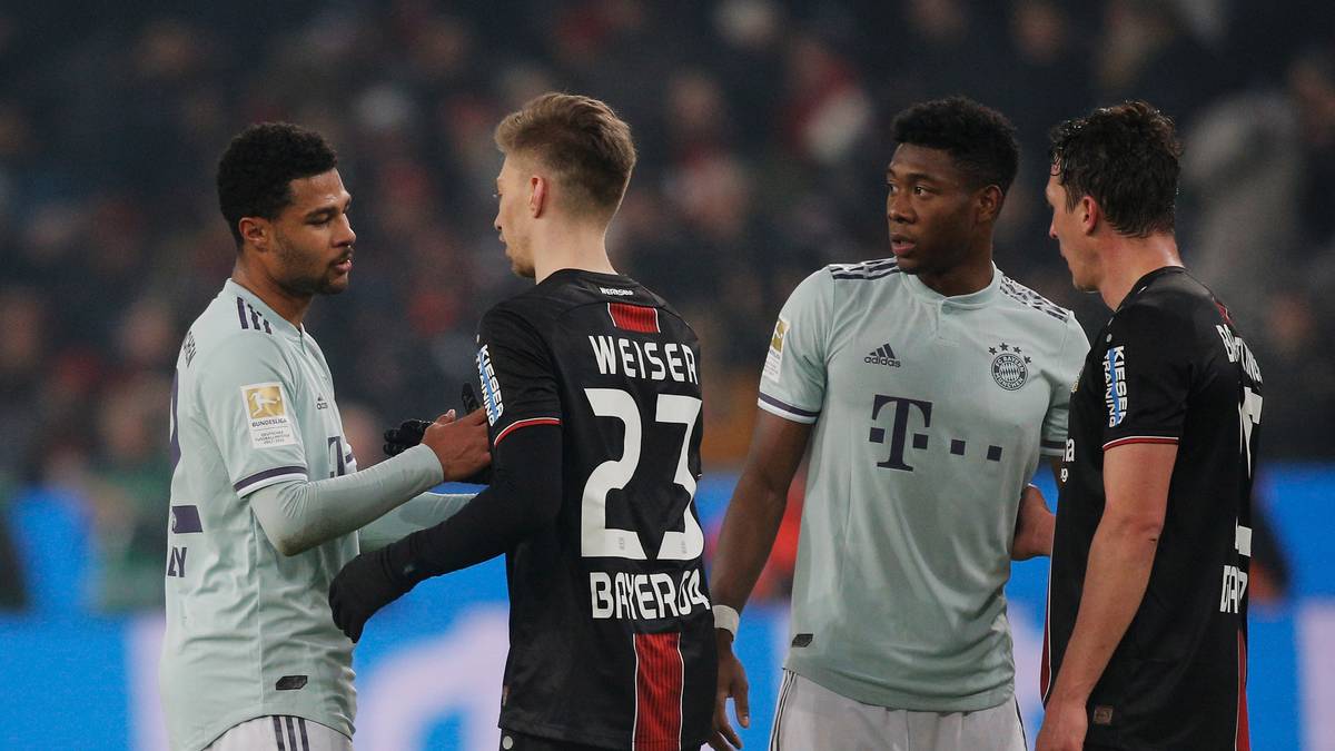 Der 26-Jährige, der schon länger davon träumt, im zentralen Mittelfeld zu spielen, überzeugt durch Passsicherheit und steht hinten meist sicher. Einzig die 1:3-Niederlage gegen Bayer Leverkusen darf dahingehend als gröberer Ausrutscher gewertet werden