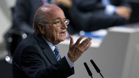 Joseph S. Blatter bleibt für vier weitere Jahre FIFA-Präsident 