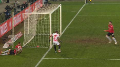 Im Viertelfinale des DFB-Pokal legt Leipzig schnell nach. Christopher Nkunku macht nur 5 Minuten nach dem 1:0 den Doppelschlag. 