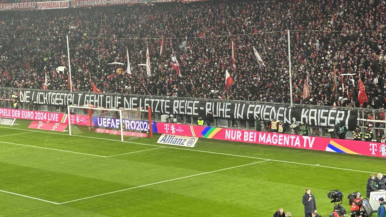 Die Südkurve gedenkt dem "Kaiser"