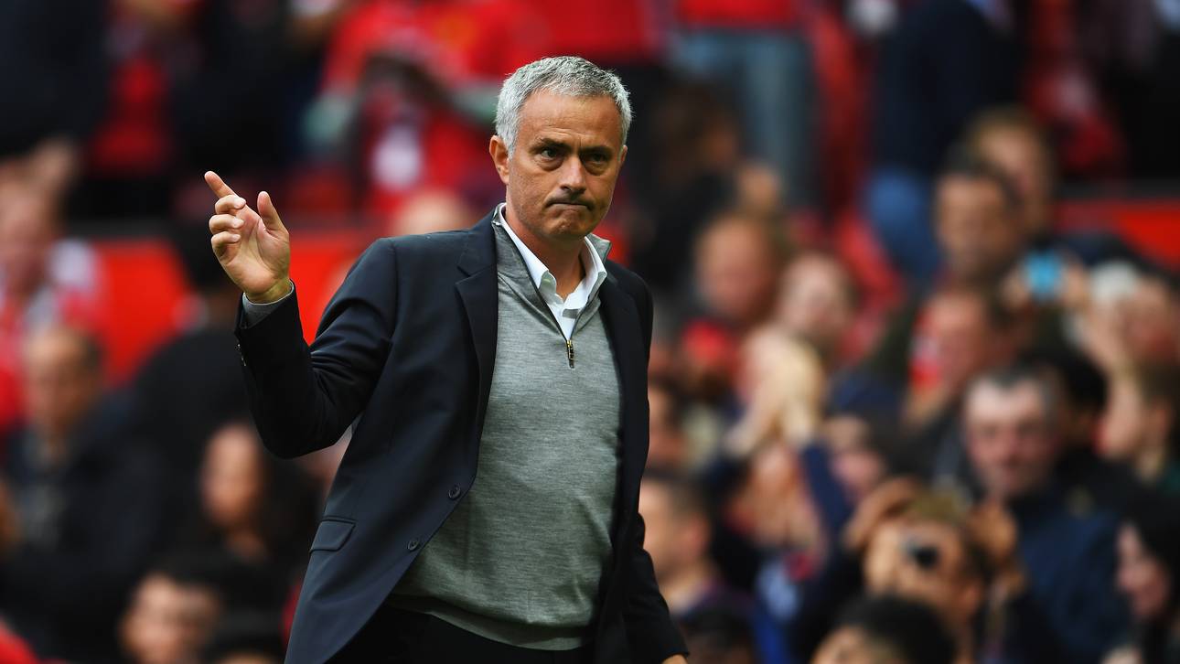 Jose Mourinho musterte Bastian Schweinsteiger bei ManUnited aus