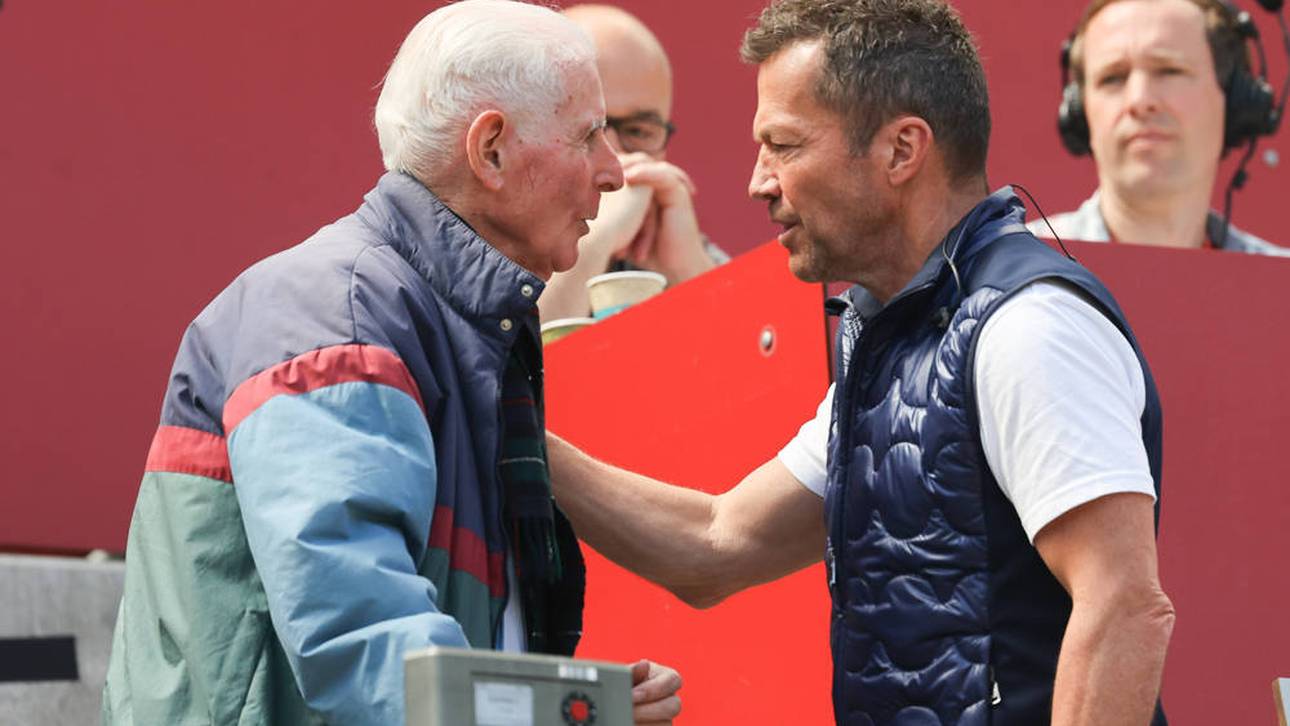 Walter Eschweiler (mit Lothar Matthäus) ist noch immer oft bei Bundesliga-Spielen vor Ort