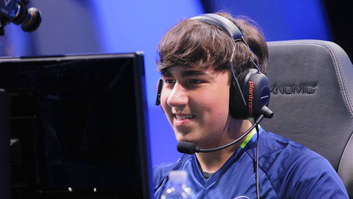 Jungler Gilius vom FC Schalke 04 demontierte im zweiten Game gegen die Unicorns of Love den Gegner praktisch im Alleingang