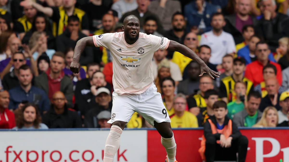 PLATZ 3: Romelu Lukaku (Manchester United, 4 Tore) - ManUniteds Sturmtank knüpft nahtlos an seine starke WM mit Belgien an. Zuletzt blieb er beim 1:1 gegen Wolverhampton jedoch ohne Treffer