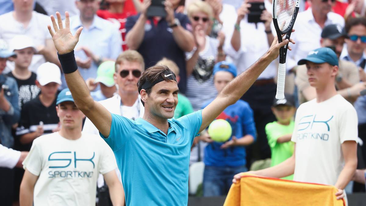 Nachdem Roger Federer 2018 wie 2017 die komplette Sandplatzsaison inklusive der French Open auslässt, meldet er sich beim Mercedes Cup in Stuttgart im Juni 2018 eindrucksvoll zurück. Zum ersten Mal gewinnt der Schweizer das Turnier im Finale gegen den Kanadier Milos Raonic