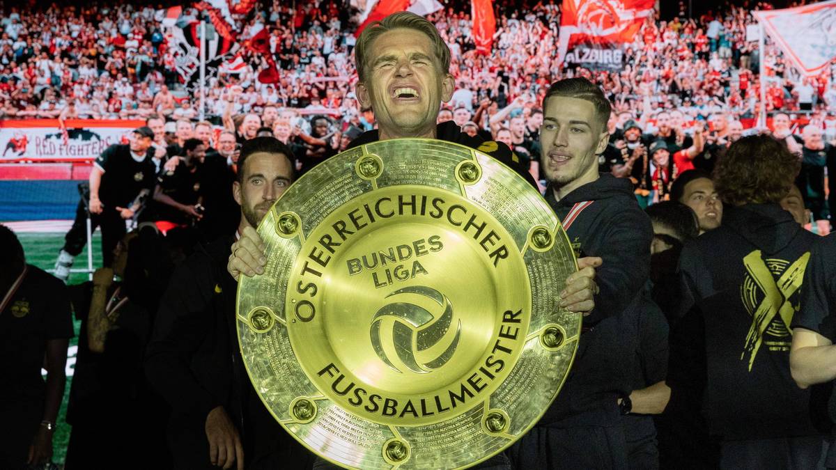 Christoph Freund wird neuer Sportdirektor des deutschen Fußball-Rekordmeisters FC Bayern München.