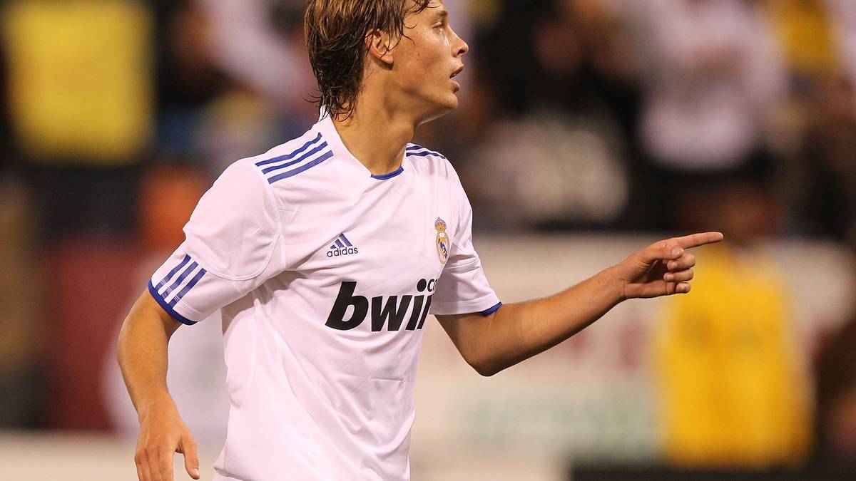 SERGIO CANALES (28 Jahre/Betis Sevilla): Galt als große Hoffnung bei Real Madrid. Konnte die Erwartungen aber nie erfüllen. Nach Stationen in Valencia und bei Real Sociedad ist er bei Real Betis so richtig angekommen. In diesem Jahr lief er zum ersten Mal für die spanische Nationalmannschaft auf
