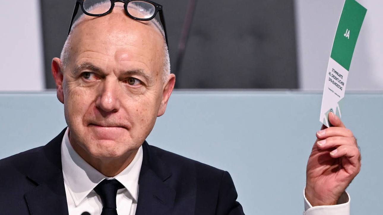 DFB kontert im Zoff mit Frauenklubs