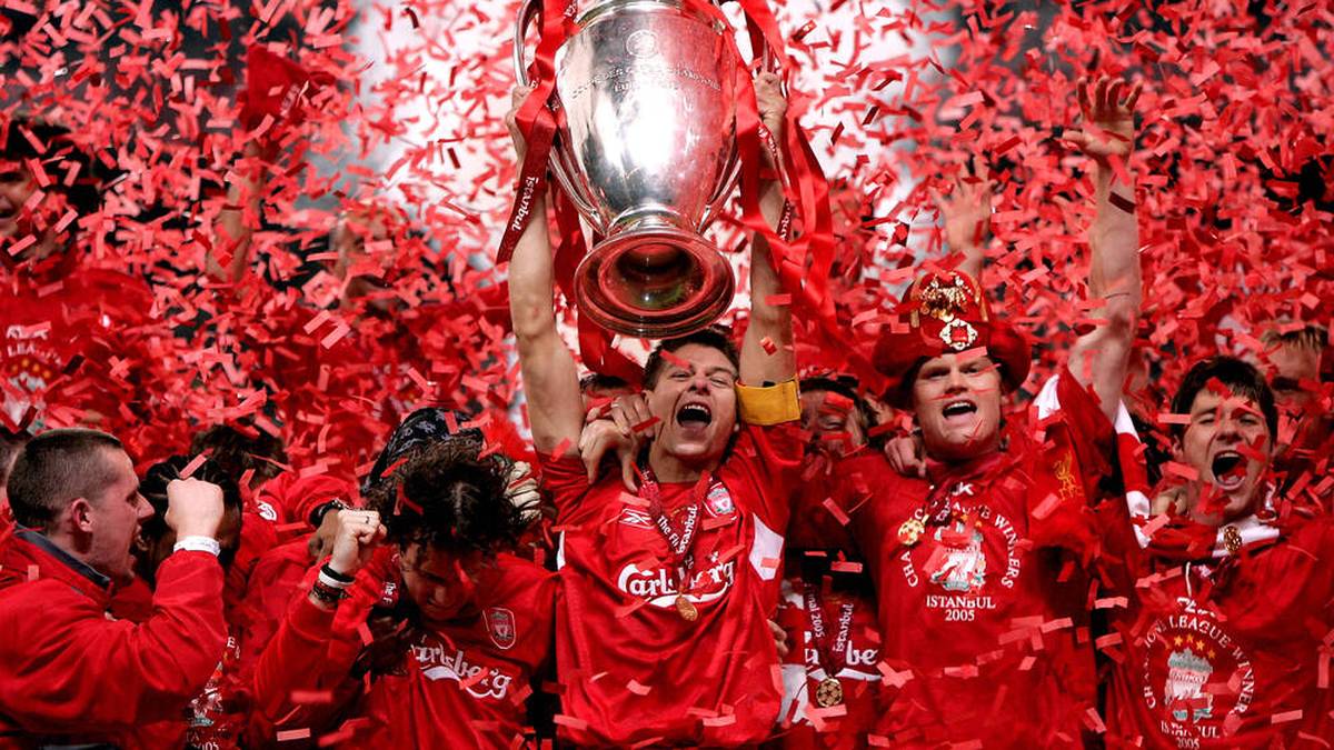 Steven Gerrard (M.) führte den FC Liverpool 2005 als Kapitän zum Champions-League-Sieg