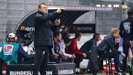 Uwe Koschinat feierte in seinem ersten Spiel als Sandhausen-Trainer einen klaren Sieg