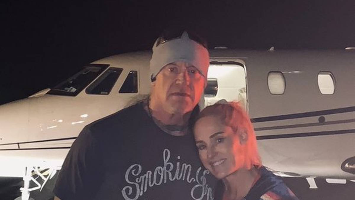 Nicht jeder hätte sich dabei gut angestellt - McCool aber hätte einen "wunderschönen Spiralwurf" hingelegt: "Noch nie habe ich ein Mädchen einen Football so werfen sehen. Das hat mich mehr als alles andere beeindruckt."