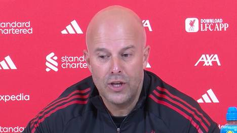 FC-Liverpool-Trainer Arne Slot reagiert auf Aussagen von Mohammed Salah und betont, dass beide den größten Erfolg für die Mannschaft antreben. Der Blick des Niederländers fokussiert sich ausschließlich auf das erreichen der Champions League.