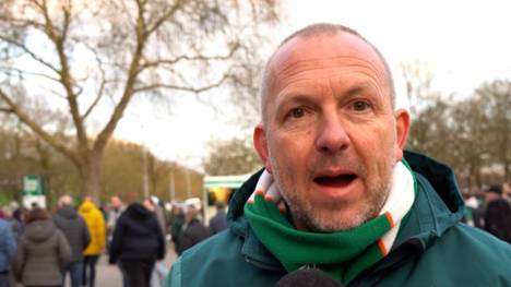 Für Werder Bremen steht am Wochenende der Abstiegsgipfel beim VfL Wolfsburg an. Trainer Daniel Thioune vergleicht die Situation mit einem Boxkampf.