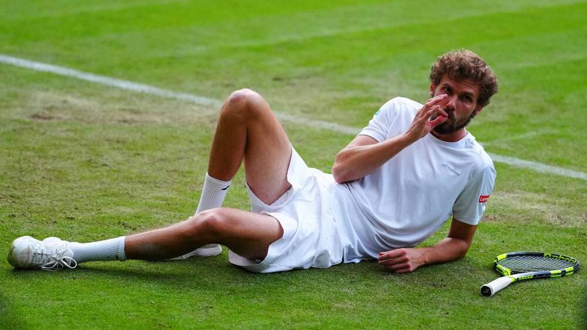 Oscar Otte amüsierte mit dieser Geste in Wimbledon die Tennis-Fans