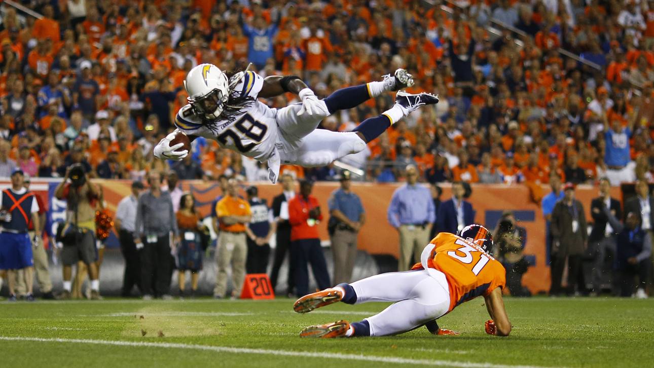 Video: NFL-Star fliegt in Endzone