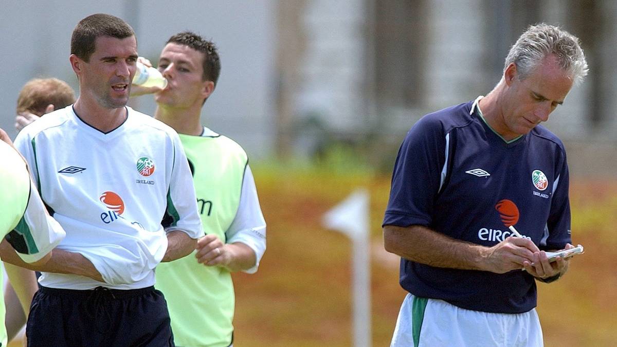 Als ihm Trainer Mick McCarthy den Artikel beim Training unter die Nase hielt, explodierte Keane und belegte den Coach dem Vernehmen nach mit einer ganzen Tirade übelster Schimpfworte. Anschließend durfte er nach Hause fliegen