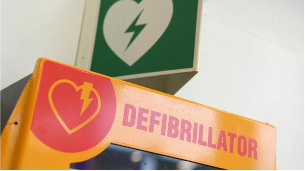 Keine Scheu vor Defibrillator-Einsatz