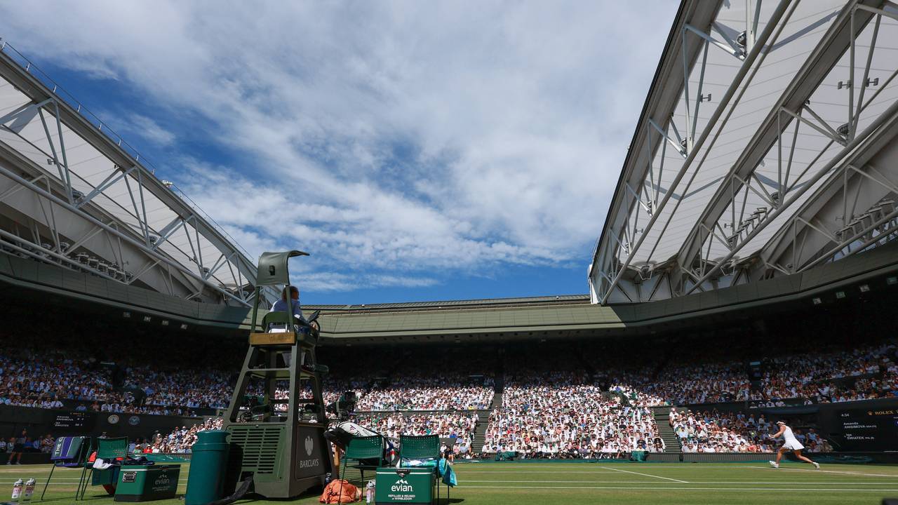 Tennis-Match in der Presse zerrissen