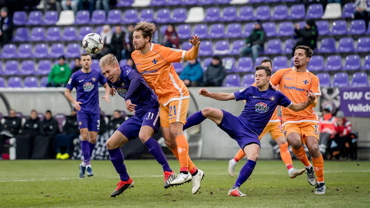 Spektakel: Aue verschenkt Sieg