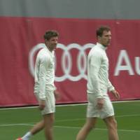 Müller mit Spitze gegen Medien: "Nicht viel los heute!"
