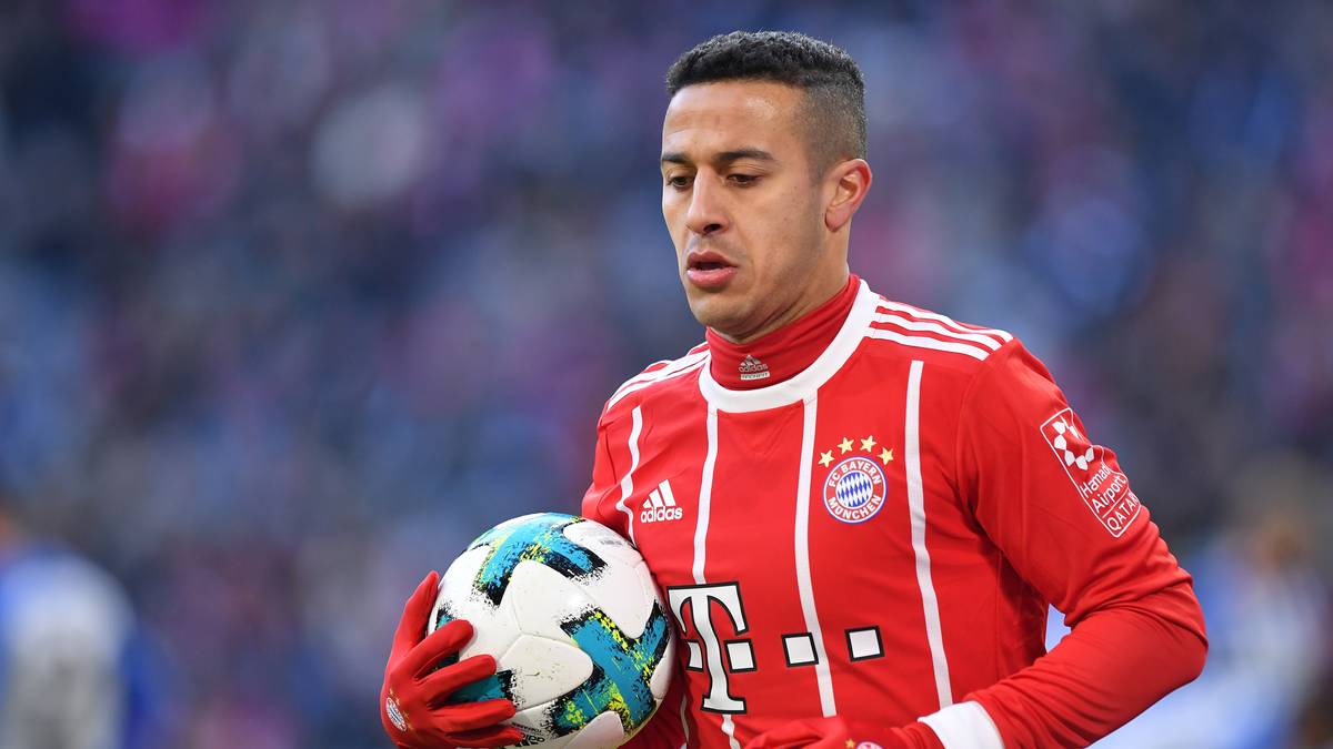 2018 - THIAGO (Mittelfeld): Technisch ist der Spanier vielleicht besser als Schweinsteiger, doch Thiago ist (noch) kein Leader. Auch die kämpferische Komponente ist bei ihm nicht so ausgeprägt. Punkt für die Bayern von 2013 - 9:6