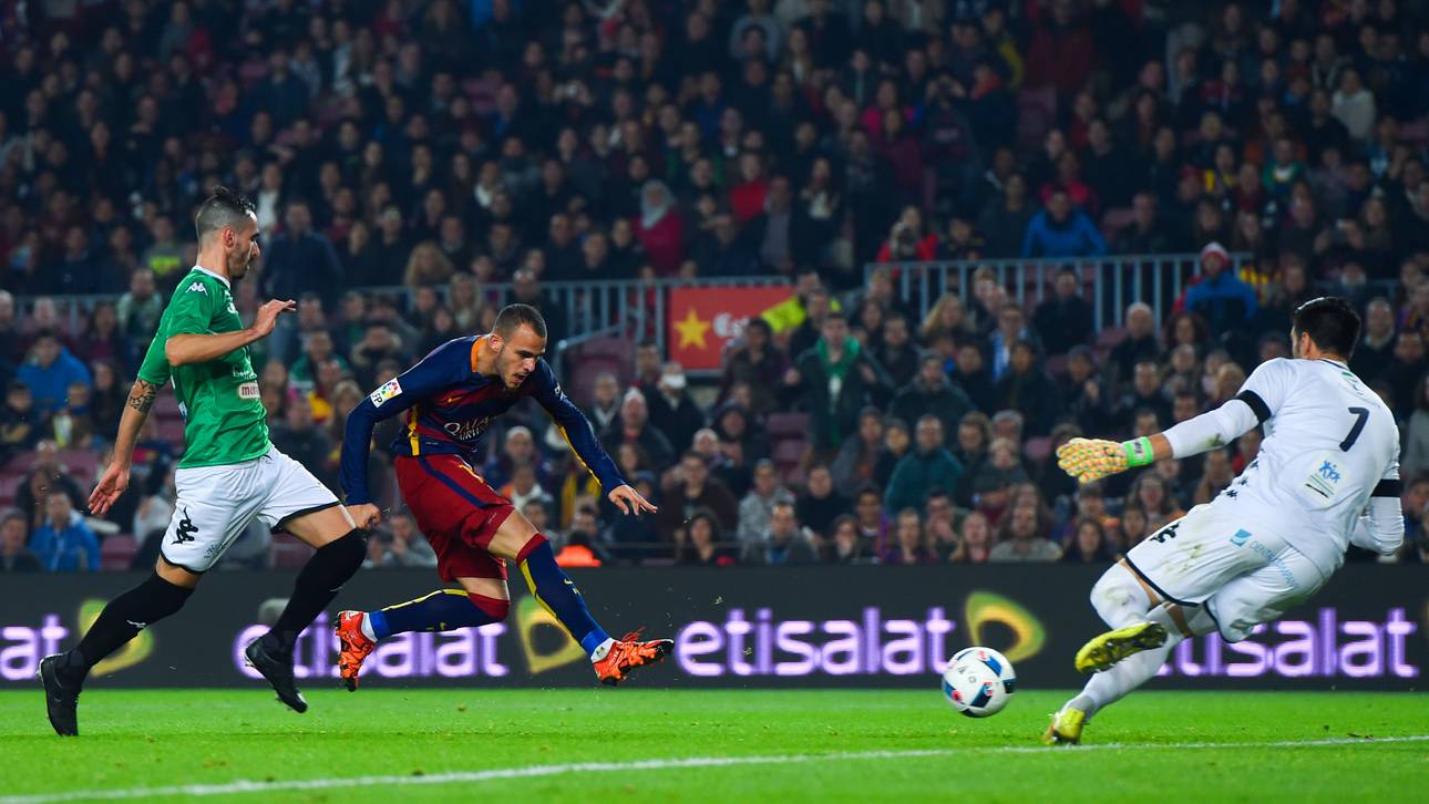 Barcelona souverän ins Achtelfinale