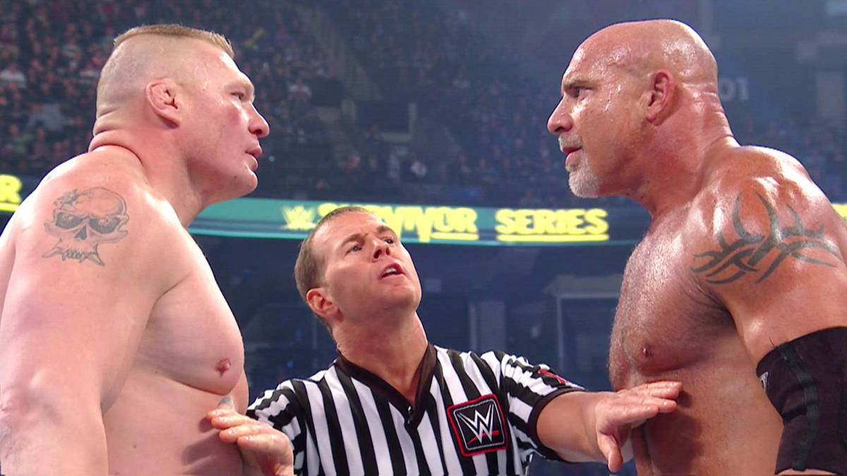 Der Rumble 2017 ist zwar schon prominent besetzt - Rückkehrer Bill Goldberg (r.) ist ebenso dabei wie Brock Lesnar (l.) und der Undertaker - noch aber sind längst nicht alle Teilnehmer bestätigt. Mit neuen Überraschungen ist also zu rechnen. Aber mit welchen?