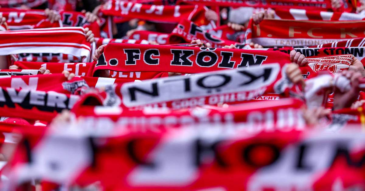Polizei schickt Fans des 1. FC Köln vor Bundesliga-Spiel in Stuttgart ...