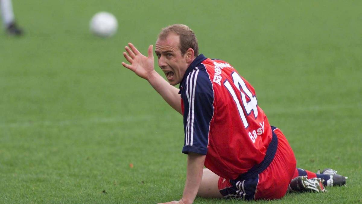 1999 ist Basler in einer Pizzeria gemeinsam mit Ersatztorwart Sven Scheuer erneut in eine Auseinandersetzung verwickelt. Diesmal gibt es keine Geldstrafe, Basler wird stattdessen von den Bayern suspendiert. Seine Zeit in München ist damit vorbei  