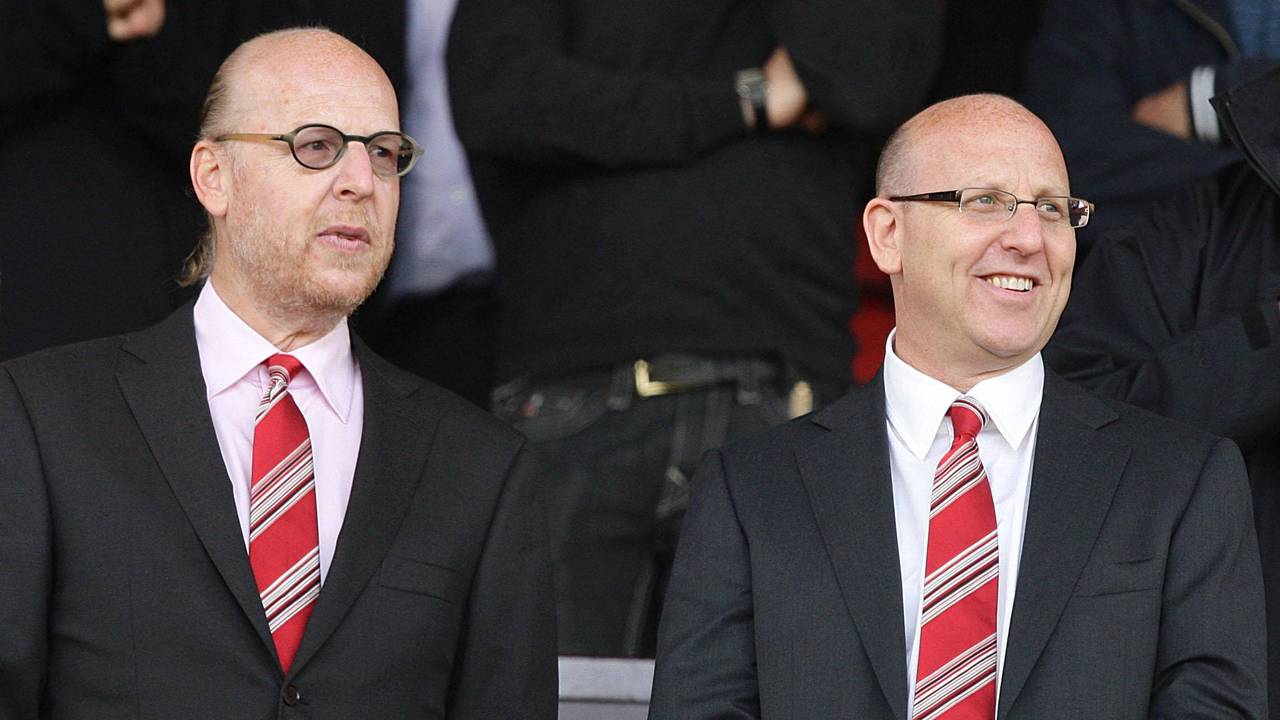 Manchester United Eigentümer ziehen Verkauf in Erwägung