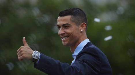 Cristiano Ronaldo winkt ein Mega-Vertrag bei Juventus Turin