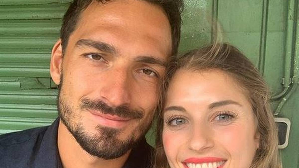 Frau Cathy berichtete im Anschluss von einem "genialen Date Dinner" - und stellte ihren Fans die Frage, wem die aktuelle Frisur besser stehe. Ausgang offen