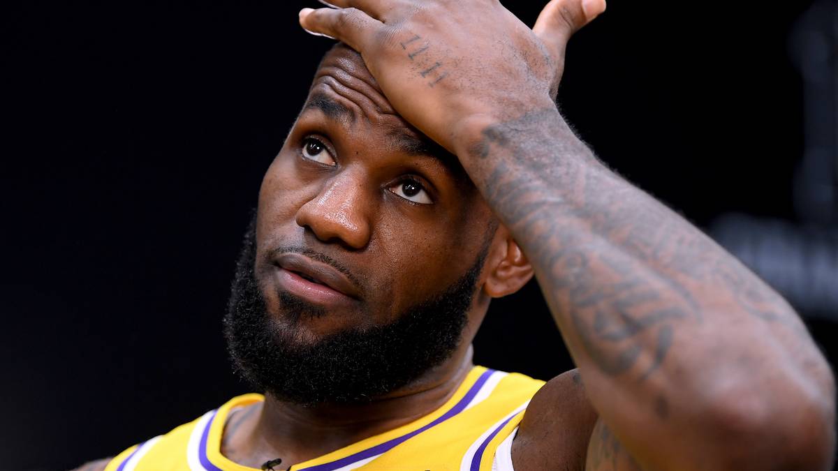 Aber die Spielzeit lief alles andere als zufriedenstellend - ganz im Gegenteil. Die Lakers verpassten das sechste Jahr in Folge die Playoffs