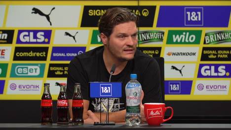 Auf der Pressekonferenz spricht der Dortmund-Trainer Edin Terzic darüber, wie es immer wieder passieren kann, dass der BVB die Führung im Spiel aus der Hand gibt. 