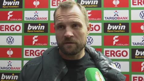 Mainz-Trainer Bo Svensson beschwerte sich in der zweiten Halbzeit vehement beim Schiedsrichter. Nach dessen Ansicht nicht angemessen, woraufhin Sevensson vom Platz flog. Anschließend erklärt er den Vorfall.