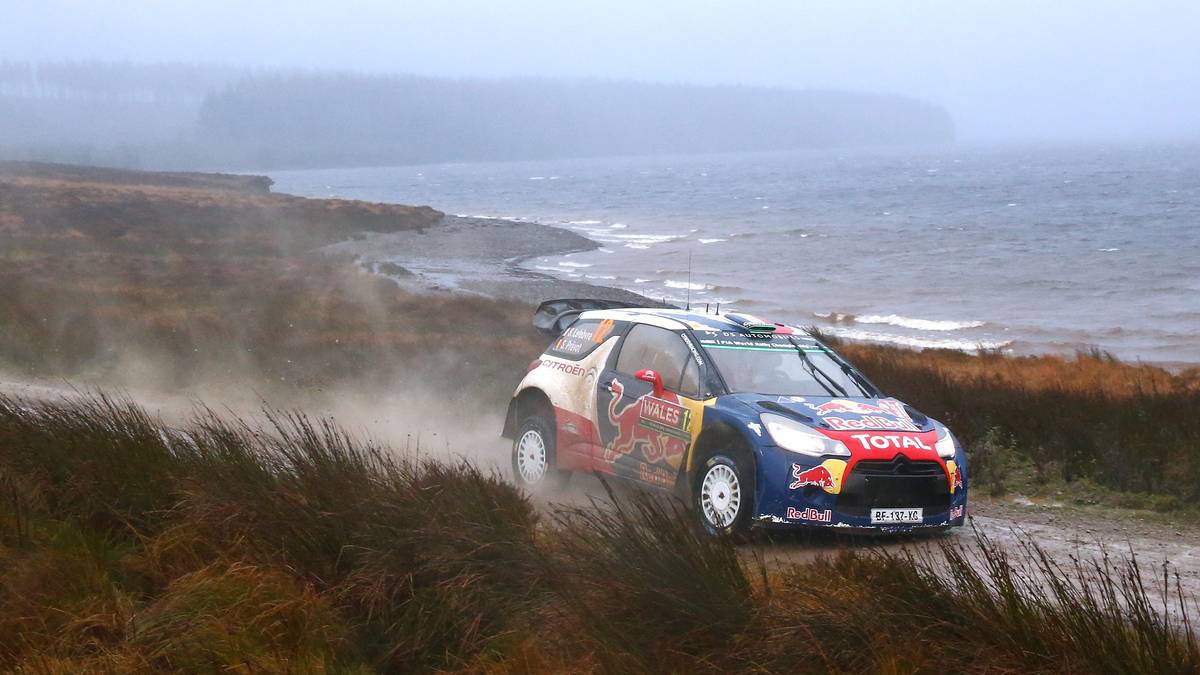 Endspurt! Der vorletzte Trip des WRC-Tross geht nach Großbritannien, genauer gesagt nach Wales. Im Vorjahr ist die dortige Rallye die letzte, Ogier setzt sich die Krone auf. Bei den Fahrern um Stéphane Lefebvre werden auch 2016 kaum Strandgefühle aufkommen