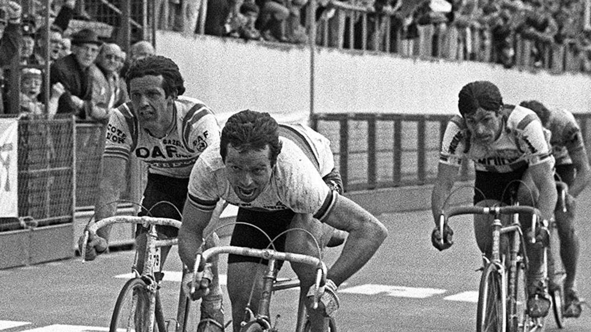 1981 und 1982 kam er stärker als zuvor auf die Tour zurück und triumphierte wieder in seiner unnachahmlichen Dominanz. Dann musste er aber bis 1985 warten, um seinen fünften und letzten Toursieg zu erringen. Vor allem die Helferdienste von Greg Lemond waren entscheidend für diesen Triumph