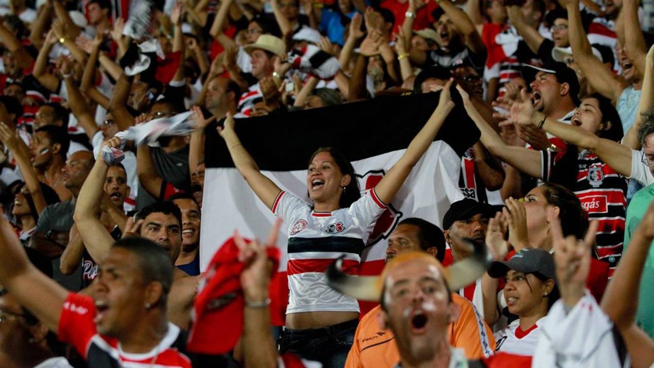 Popcorn-Attacke auf Brasilien-Klub