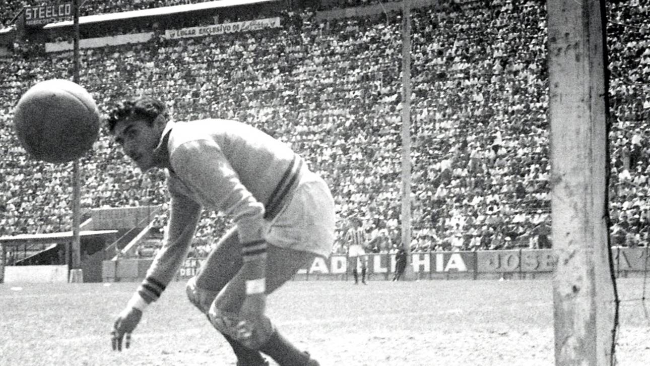 Erster Rekord-WM-Teilnehmer Carbajal gestorben