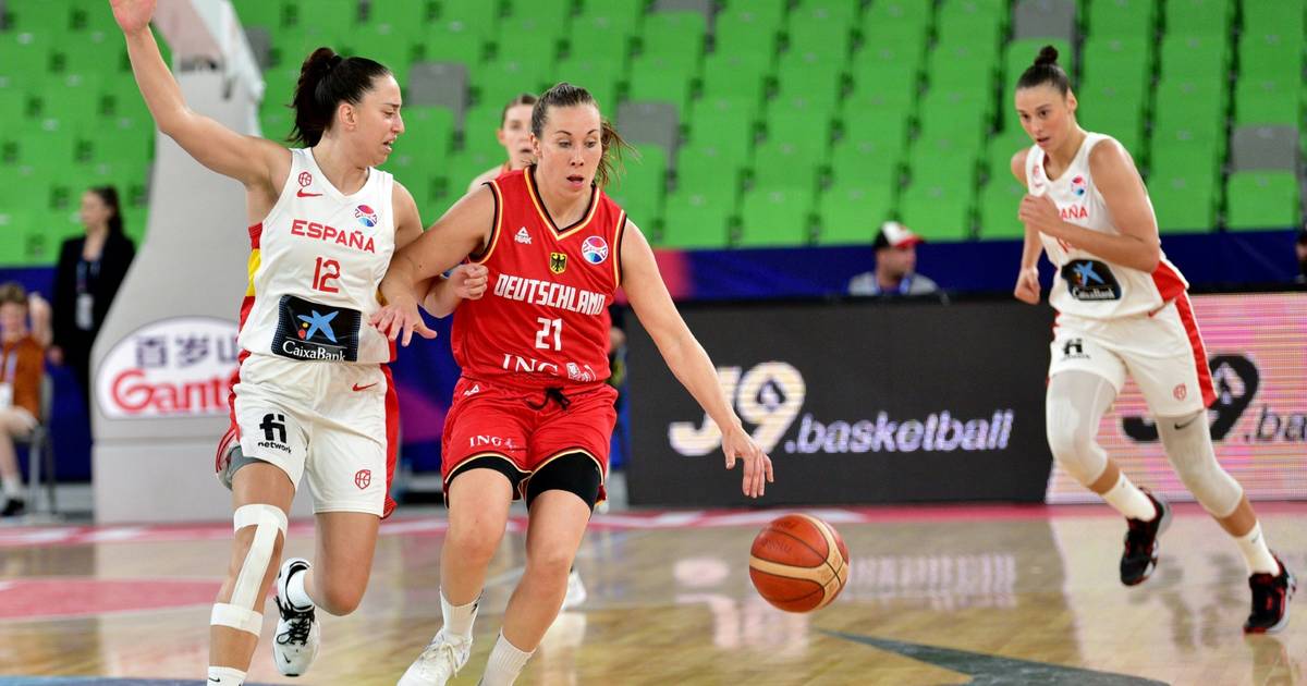 Basketbalisté ve čtvrtfinále EM bez šance