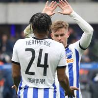 Die Bundesliga-Teams wirbeln auf dem Transfermarkt. Welche Wechsel sind schon in trockenen Tüchern? SPORT1 gibt einen Überblick der fixen Transfers.