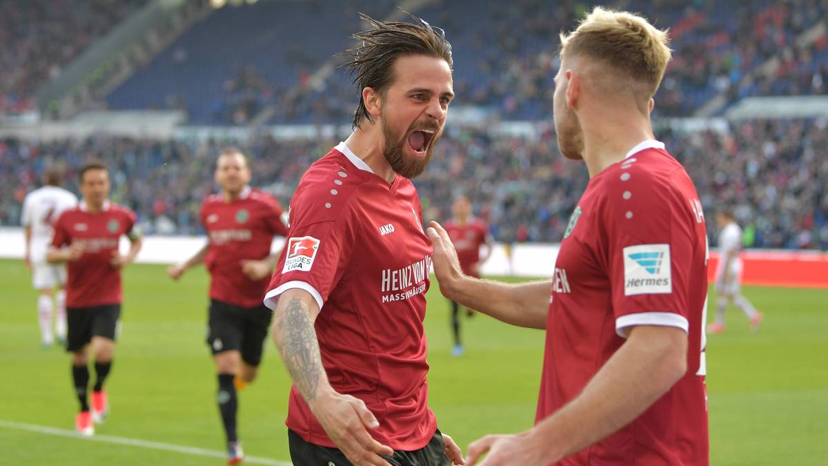 PLATZ 16 - Hannover 96: 34,4 Millionen Euro