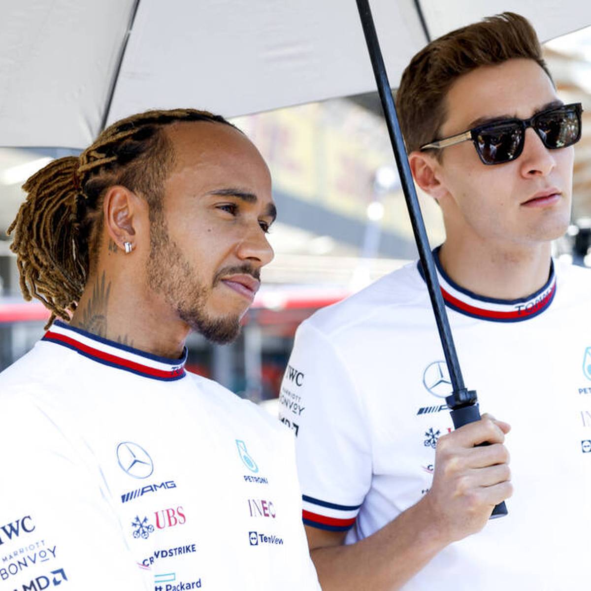 Die Formkurve von Mercedes zeigt in der Formel 1 nach oben. Allerdings möchte Lewis Hamilton vor dem Heimrennen in Silverstone den Testfahrer-Job loswerden.