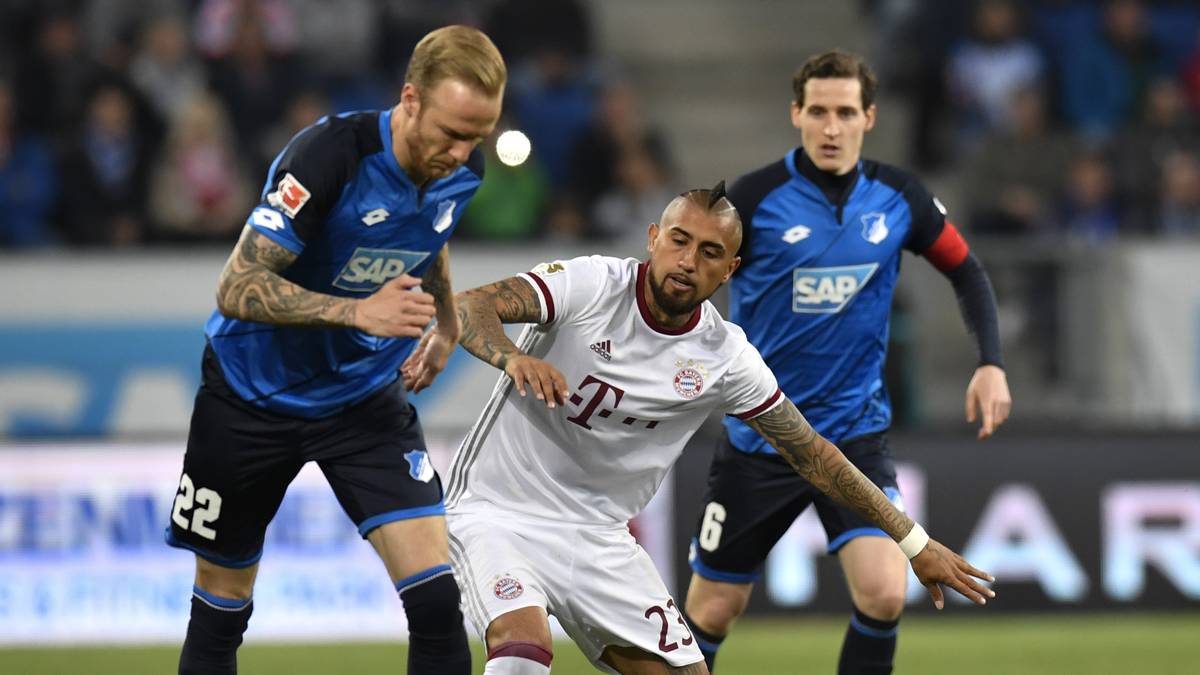 TSG Hoffenheim - FC Bayern: Der Rekordmeister schlägt bei der bislang so starken TSG Hoffenheim auf. Kevin Vogt und Co. geben von Anfang an gas und haben nach zehn Minuten bereits vier zu null Torchancen auf dem Zettel