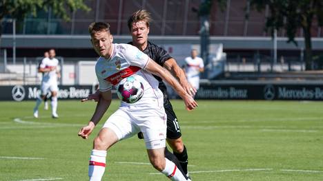 Waldemar Anton legt mit dem VfB Stuttgart einen beeindruckenden Test gegen Sandhausen hin